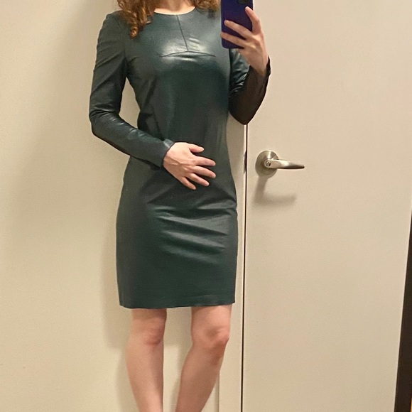 BCBG Green black Leather Sheer Back Zip dress Xs 0 - Picture 6 of 9